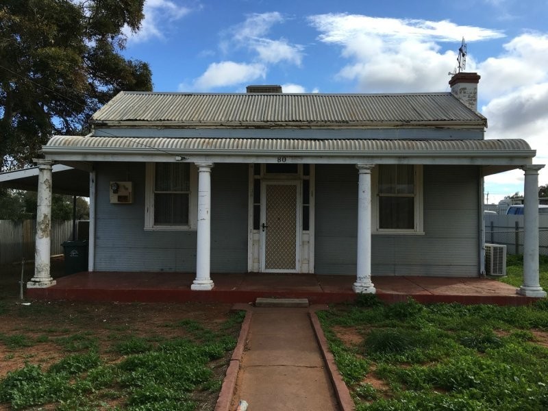 80 Gaffney Lane, Broken Hill NSW 2880