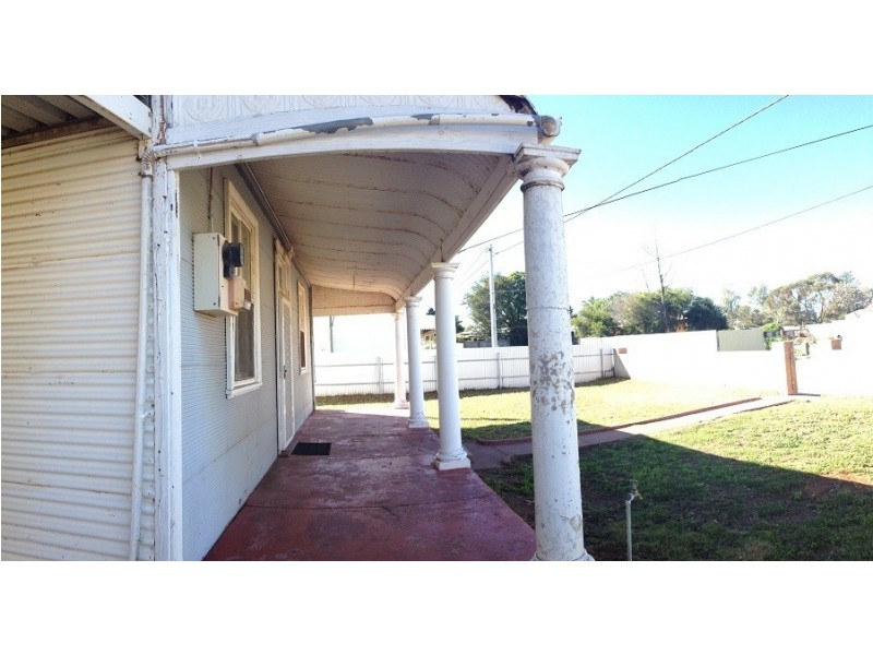 80 Gaffney Lane, Broken Hill NSW 2880
