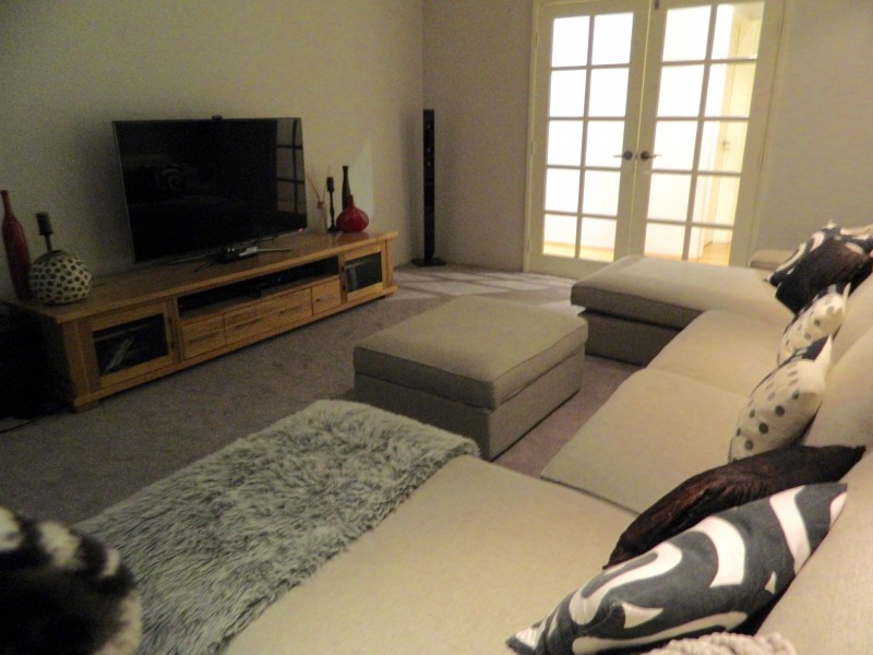 26 Tinsel Street, Yanchep WA 6035