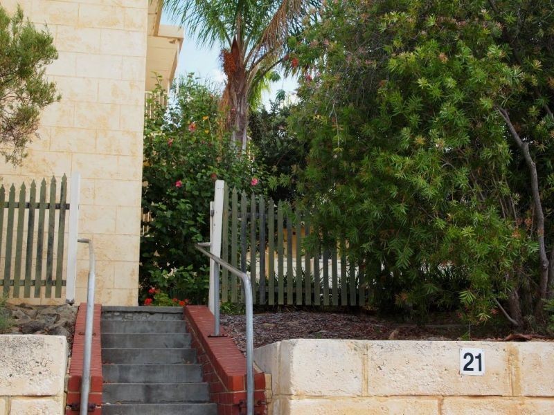 11/94 Lefroy Road, Beaconsfield WA 6162