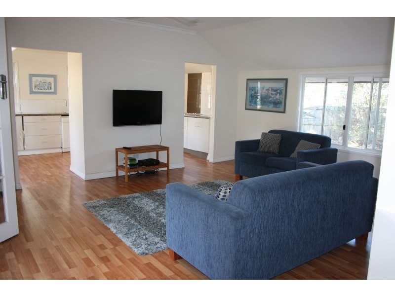 15 Cambridge St, Rocklea QLD 4106