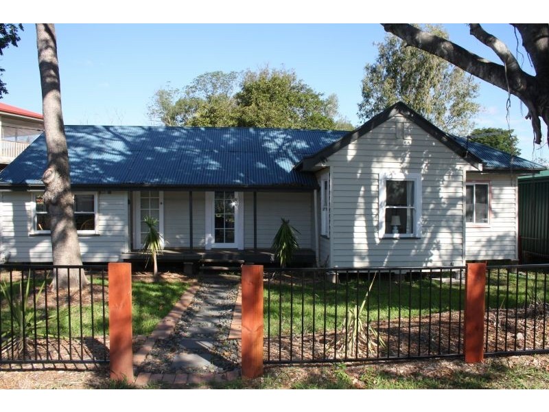 15 Cambridge St, Rocklea QLD 4106