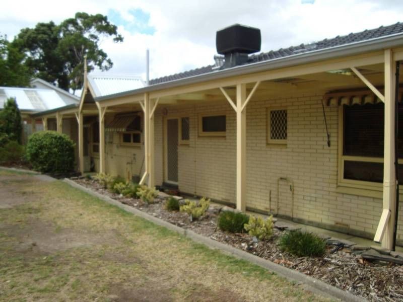 2 Leander Crt, Flagstaff Hill SA 5159