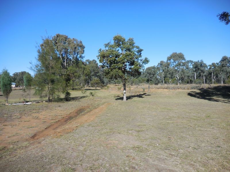 23 Mc Ewan Road, Nanango QLD 4615