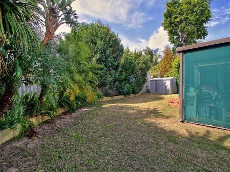23 Pomelo Way, Seville Grove WA 6112