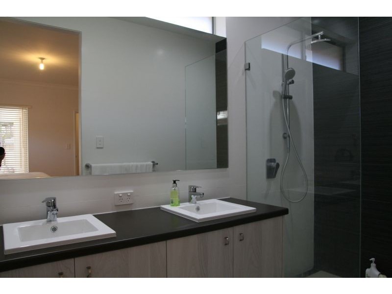 4a Patterson Place, Myaree WA 6154