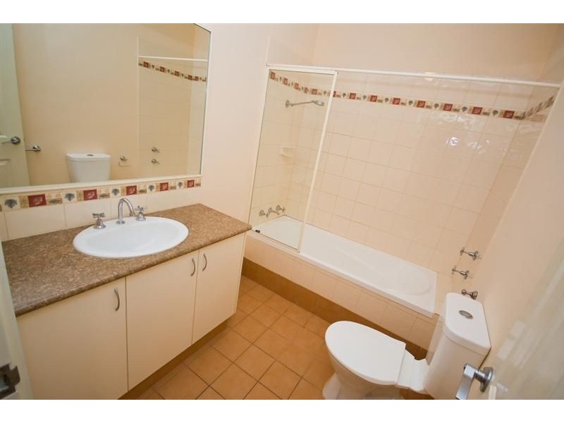 2/39 Windsor Street, Perth WA 6000