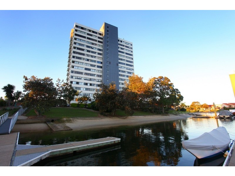 25/54 Hooker Blvd, Mermaid Waters QLD 4218