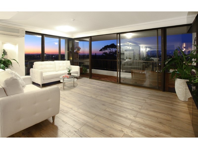 25/54 Hooker Blvd, Mermaid Waters QLD 4218