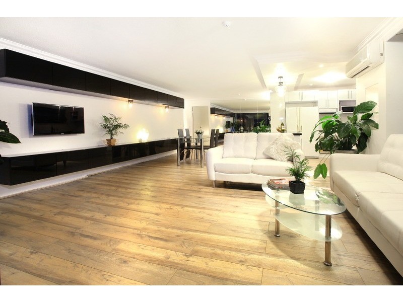 25/54 Hooker Blvd, Mermaid Waters QLD 4218