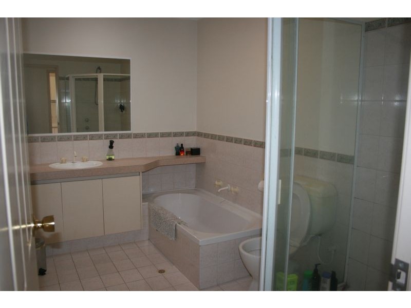 1/14 Wynyard St, Yokine WA 6060