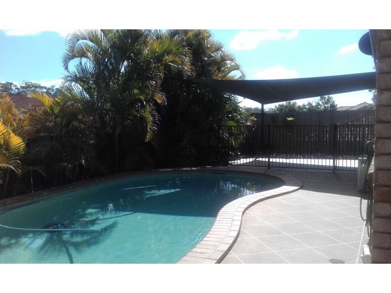 2 Applegum Place, Molendinar QLD 4214