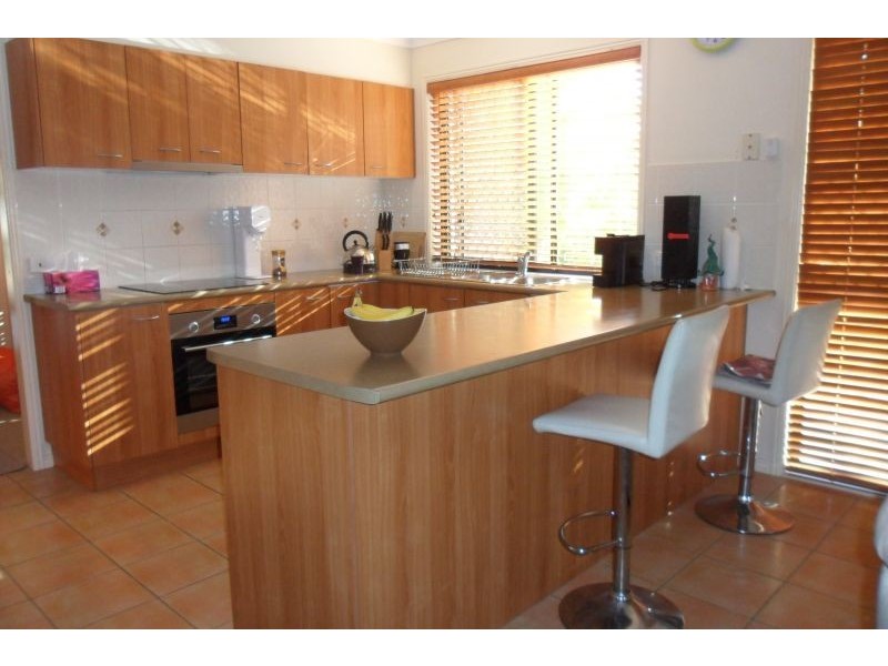 2 Applegum Place, Molendinar QLD 4214