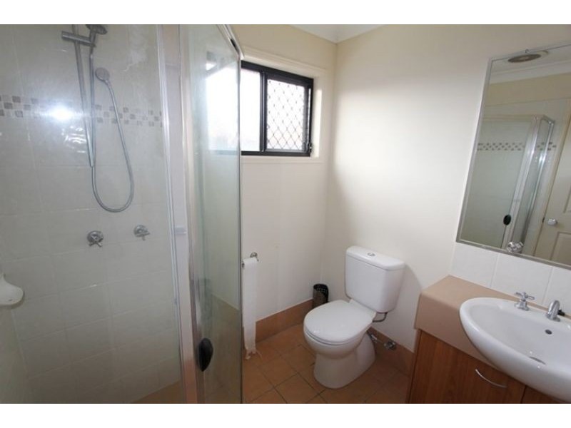 2 Applegum Place, Molendinar QLD 4214