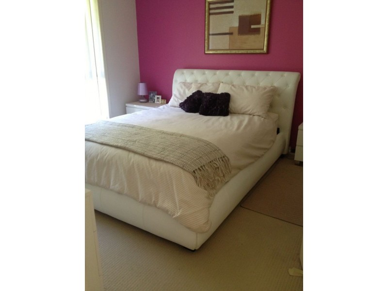 1/6 Marybeth Crescent, Molendinar QLD 4214