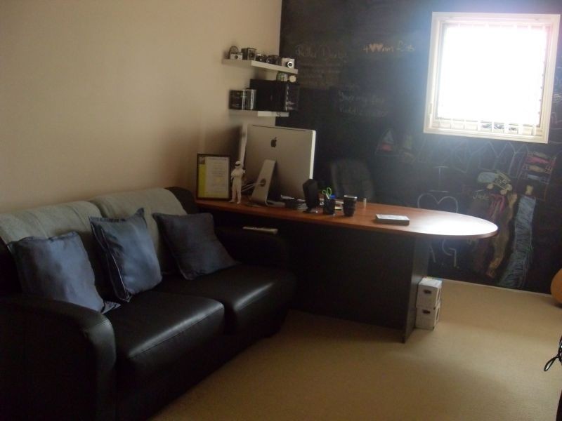 1/6 Marybeth Crescent, Molendinar QLD 4214