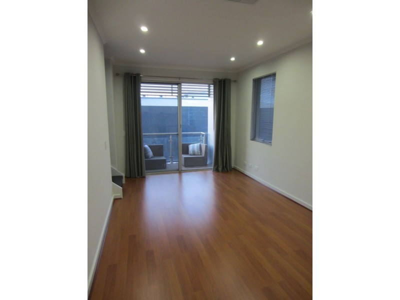 152 Gray Street, Adelaide SA 5000