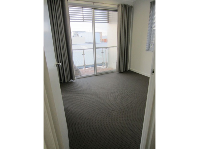 152 Gray Street, Adelaide SA 5000