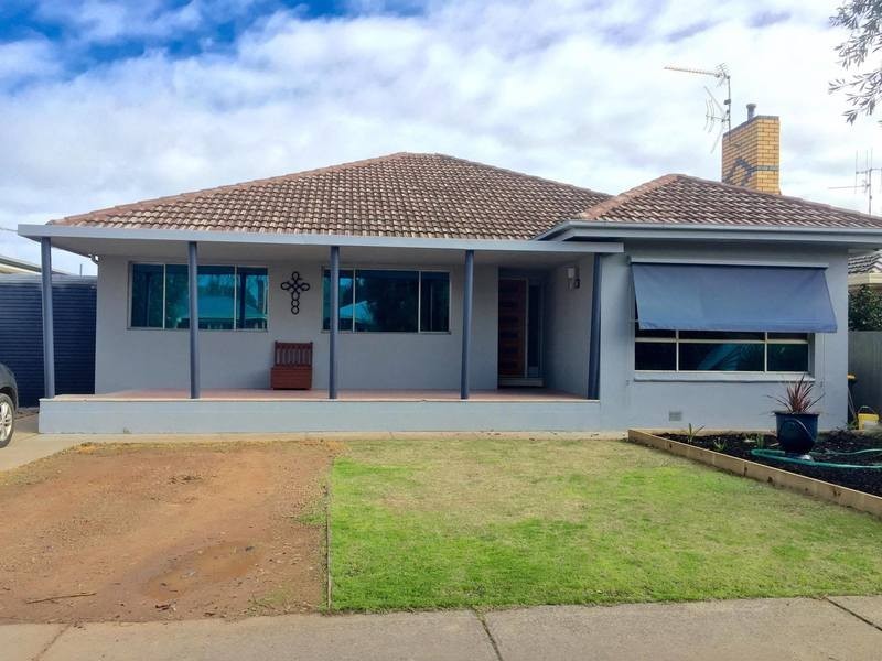 17 Wirbill Street, Cobram VIC 3644