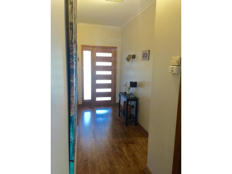 17 Wirbill Street, Cobram VIC 3644