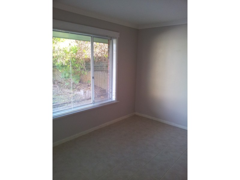 37 Royal Road, Safety Bay WA 6169