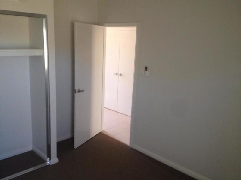 11 Hibiscus Way, Newman WA 6753