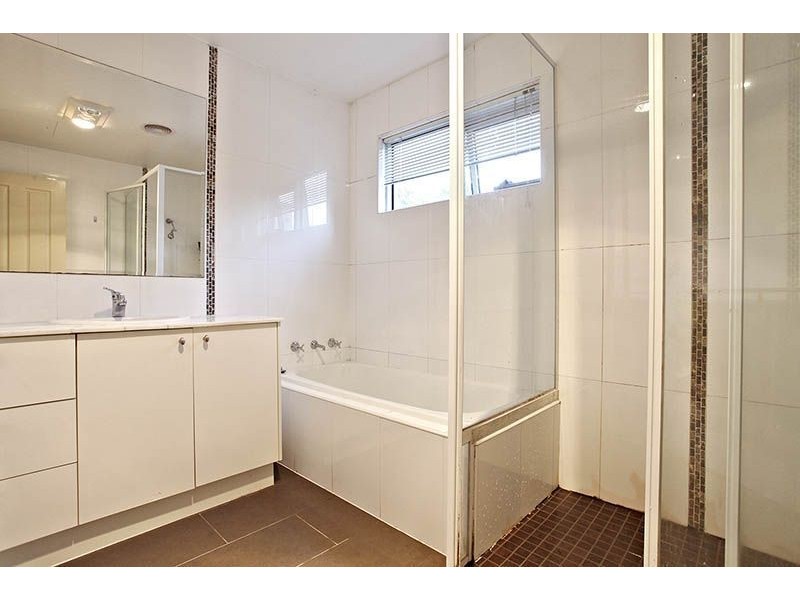 2/29 Market Street, Nunawading VIC 3131