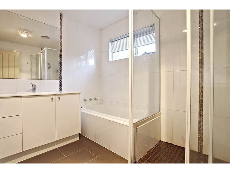 2/29 Market Street, Nunawading VIC 3131