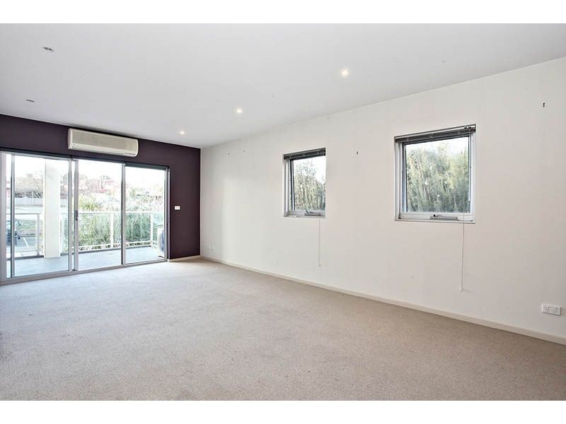 2/29 Market Street, Nunawading VIC 3131