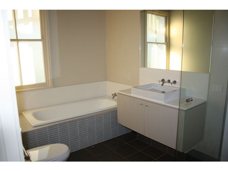 39 Enoggera Tce, Red Hill QLD 4059