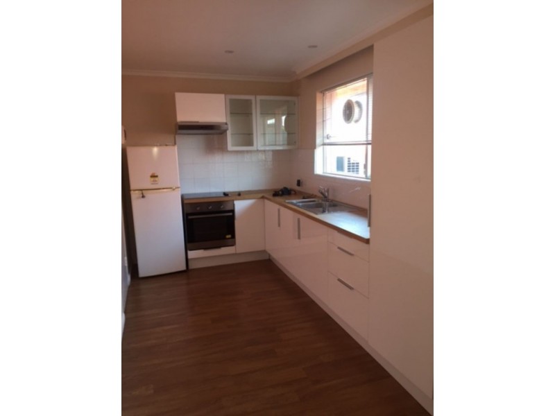 8/39 Heller St, Brunswick West VIC 3055