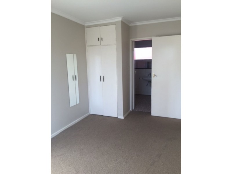 8/39 Heller St, Brunswick West VIC 3055