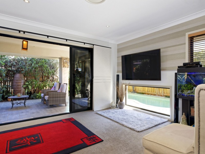 2 Burgan Place, North Lakes QLD 4509