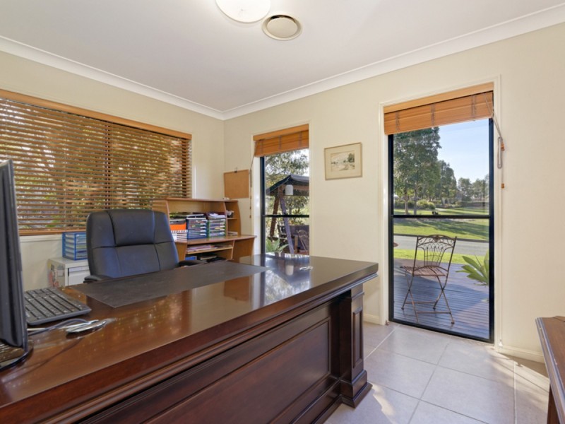 2 Burgan Place, North Lakes QLD 4509