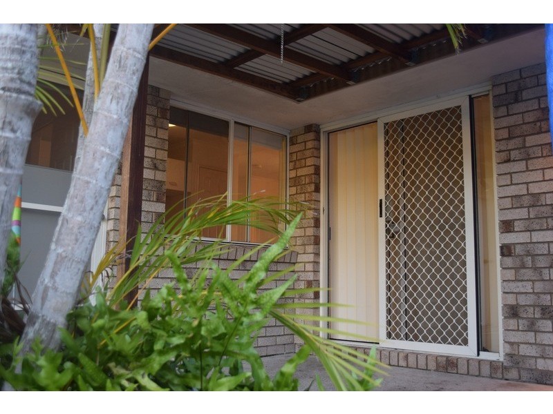 42 Mackeral Street, Sandstone Point QLD 4511