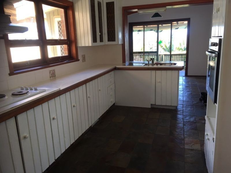 13 Dewrang Ave, Elanora Heights NSW 2101