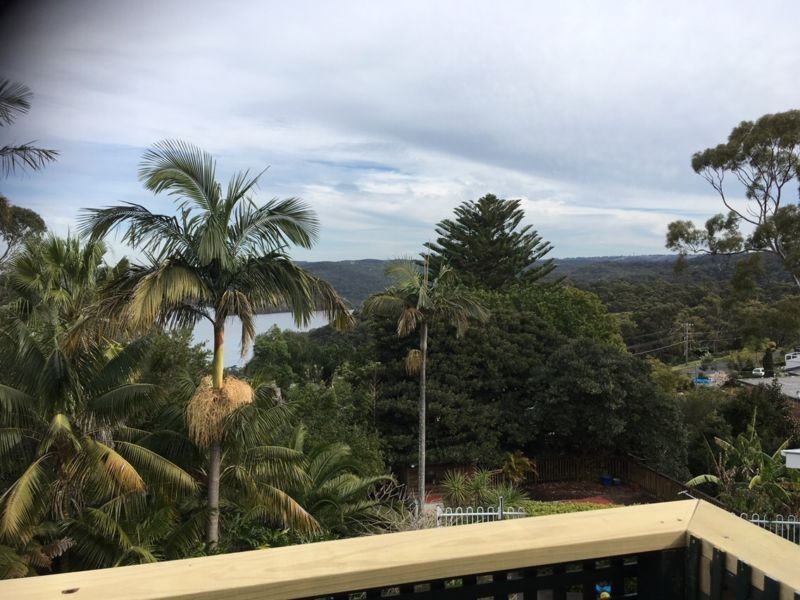 13 Dewrang Ave, Elanora Heights NSW 2101