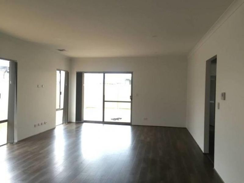 9 Carmichael Street, Beckenham WA 6107