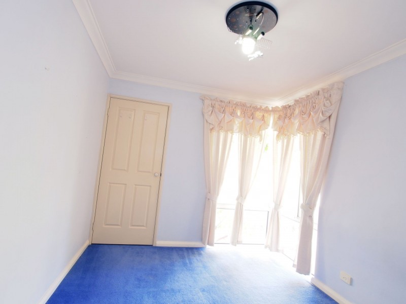 8 Stringfellow Dr, Bull Creek WA 6149