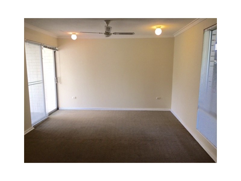 2/121 Powell Street, Joondanna WA 6060