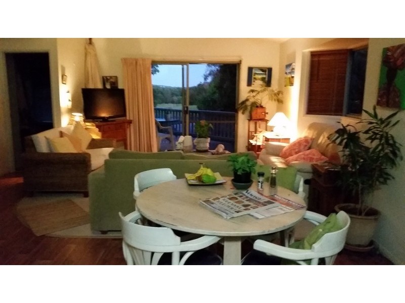61 Eumundi Noosa Rd, Noosaville QLD 4566