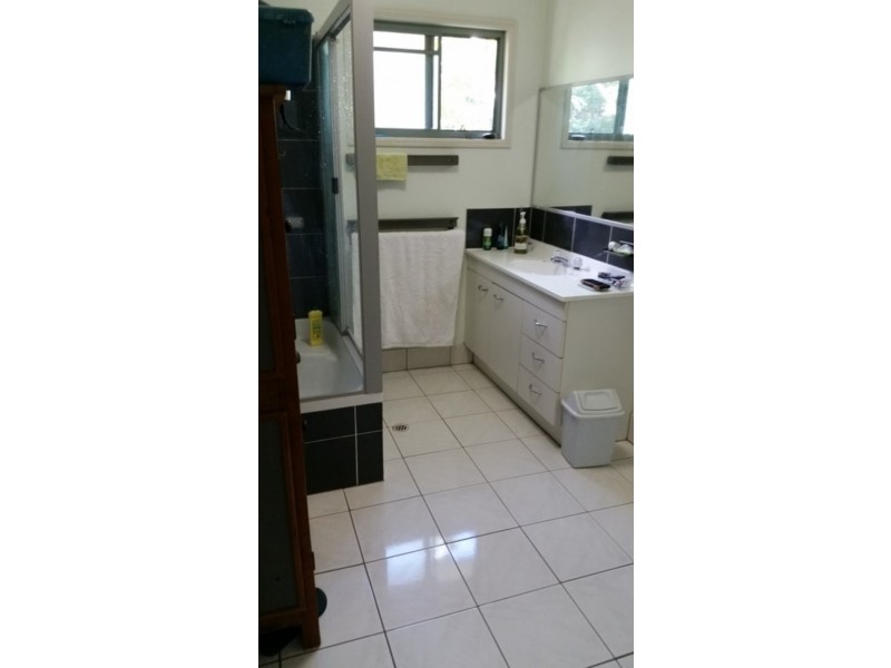 61 Eumundi Noosa Rd, Noosaville QLD 4566