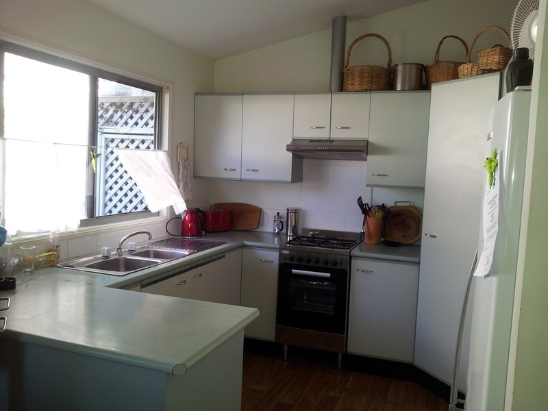 61 Eumundi Noosa Rd, Noosaville QLD 4566