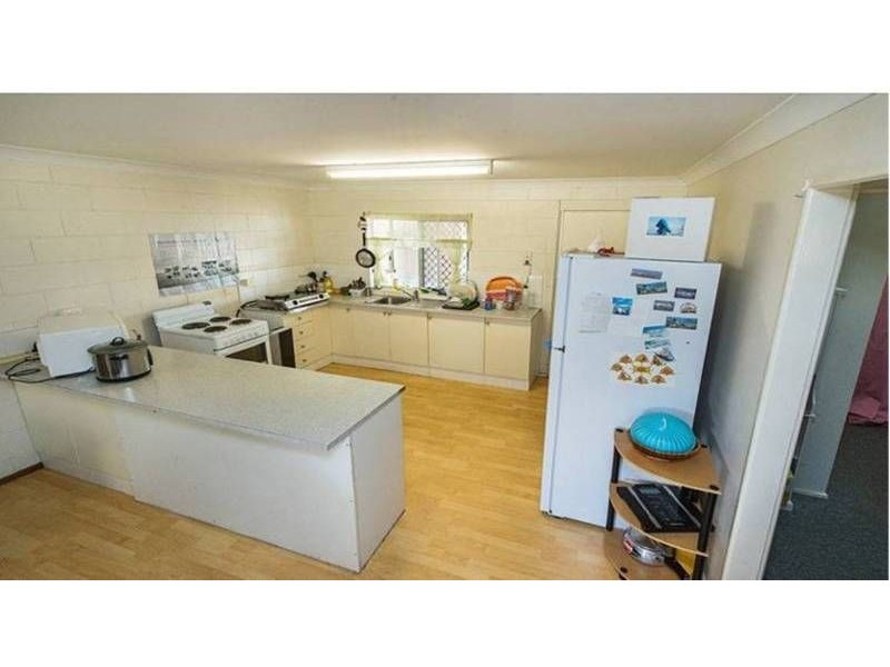 1 &  2/40 Maloney Street, Kawana QLD 4701
