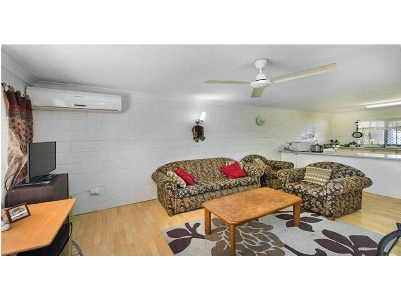 1 &  2/40 Maloney Street, Kawana QLD 4701