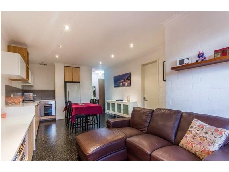 17/7 Leane Street, South Perth WA 6151
