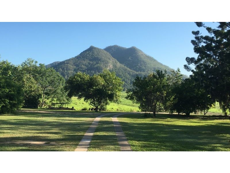 Mount Charlton QLD 4741