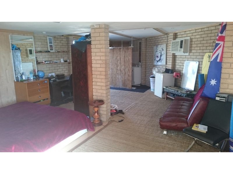 21 Chestnut Grove, Mirrabooka WA 6061