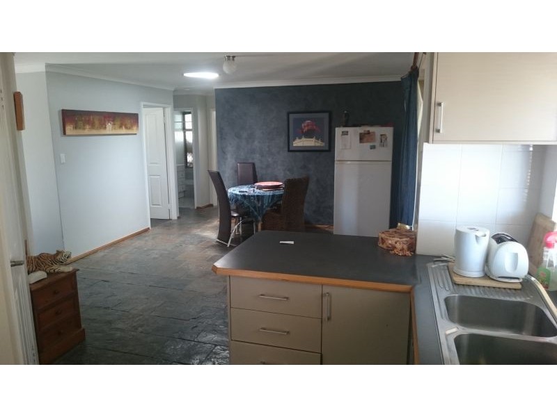 21 Chestnut Grove, Mirrabooka WA 6061