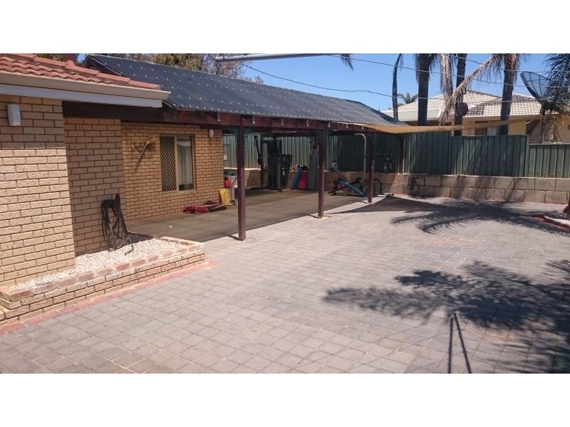 21 Chestnut Grove, Mirrabooka WA 6061